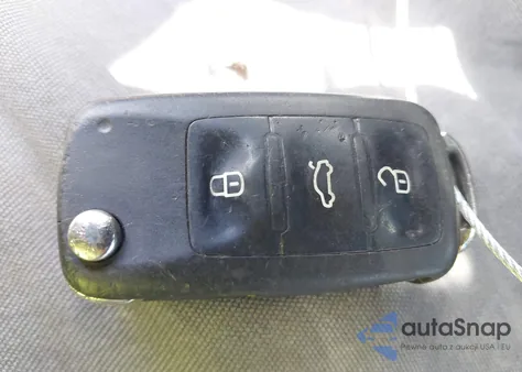 2015 Volkswagen Jetta 1.8T Se из США, поврежденный, VIN 3VWD17AJ2FM242760